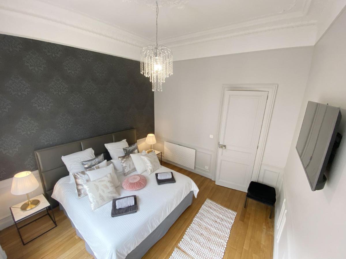 Le Clovis Suites Spa Sauna Reims Exterior foto